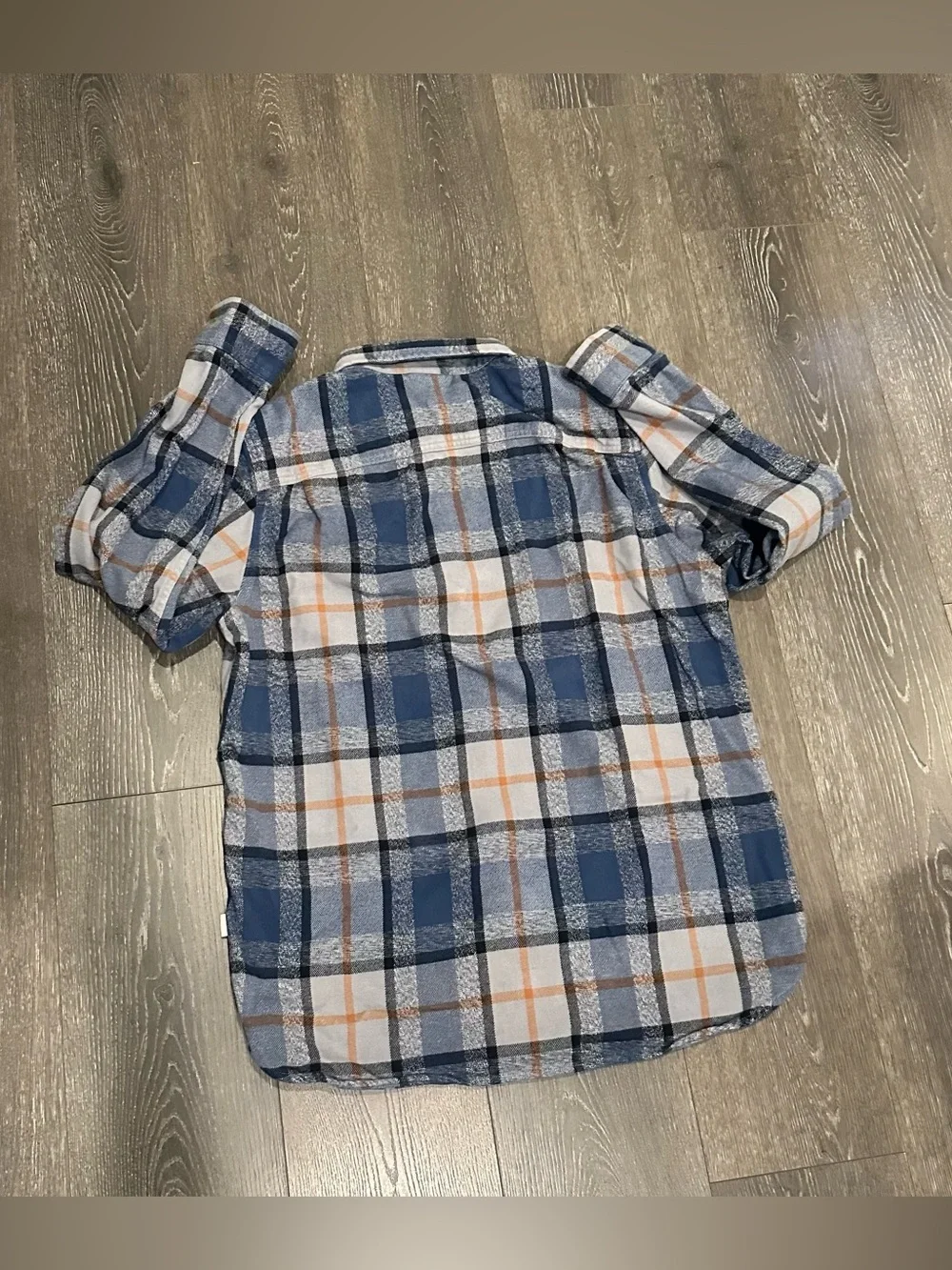 The North Face Men's Navy and Tan Plaid Button-Down Shirt Size Large